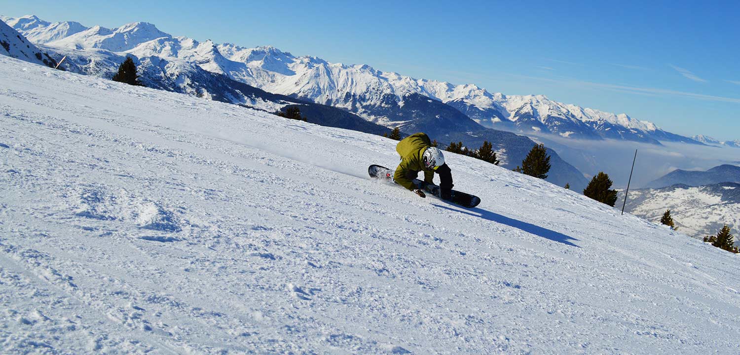 pleisureslidefront1 Pleisure Holidays